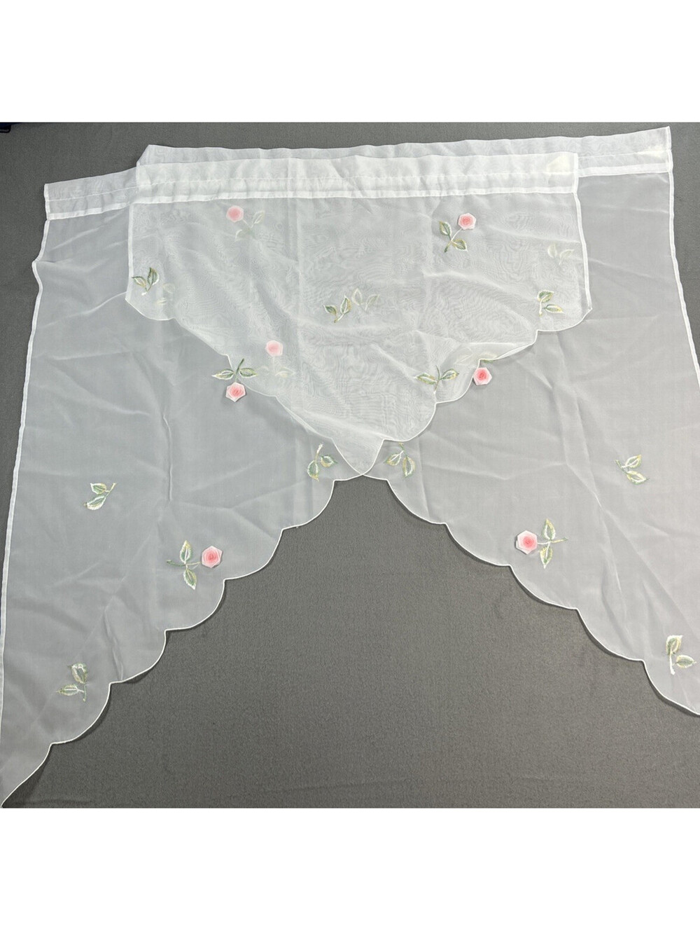Vintage White Chiffon Swag Window Valance Scalloped Raised Roses Country Country